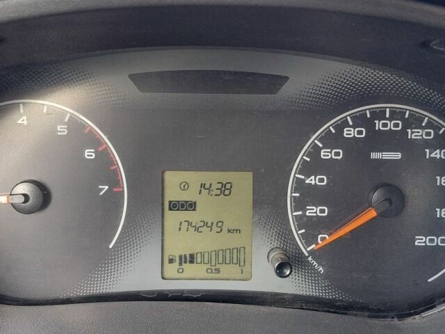 ВАЗ Гранта 2012 у Умани на Automoto.ua Чорний ВАЗ Гранта, об'ємом двигуна 1.5 л та пробігом 174 тис. км за 1800 $, фото 6 на Automoto.ua