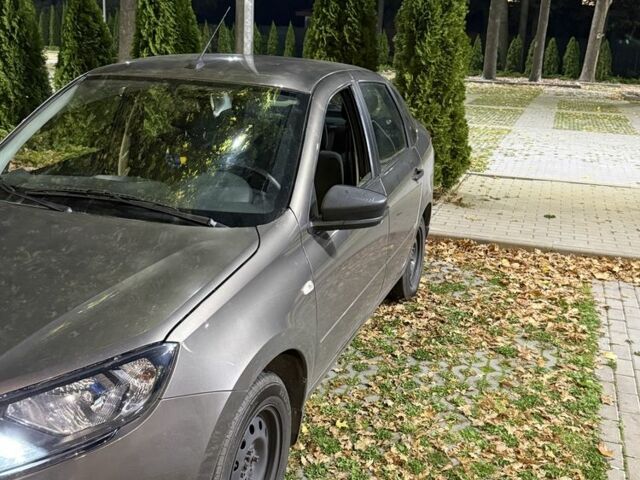 Коричневый ВАЗ Гранта, объемом двигателя 1.6 л и пробегом 32 тыс. км за 7100 $, фото 4 на Automoto.ua