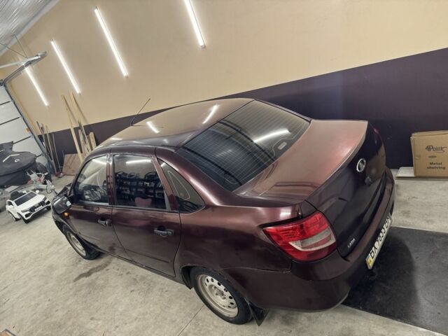 Червоний ВАЗ Гранта, об'ємом двигуна 0 л та пробігом 290 тис. км за 1700 $, фото 3 на Automoto.ua