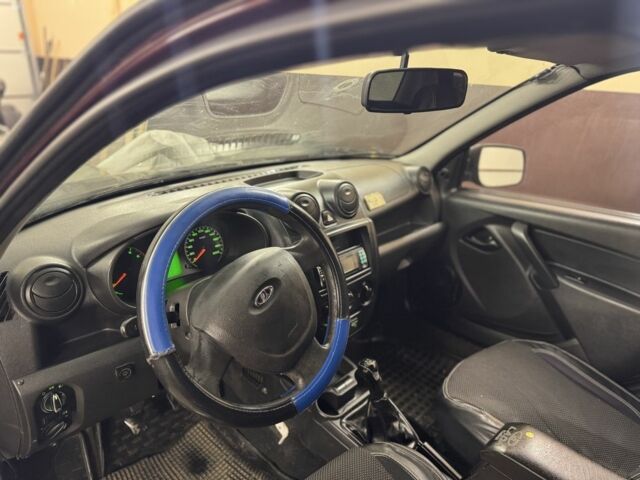 Червоний ВАЗ Гранта, об'ємом двигуна 0 л та пробігом 290 тис. км за 1700 $, фото 16 на Automoto.ua