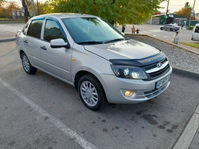 Серый ВАЗ Гранта, объемом двигателя 1.6 л и пробегом 198 тыс. км за 3200 $, фото 9 на Automoto.ua