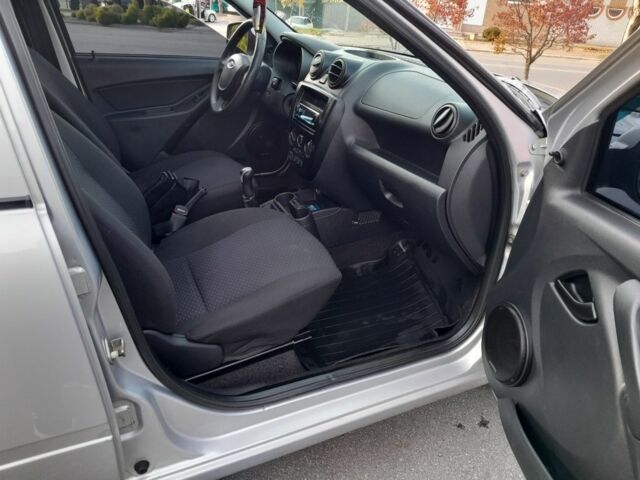 Серый ВАЗ Гранта, объемом двигателя 1.6 л и пробегом 198 тыс. км за 3200 $, фото 22 на Automoto.ua