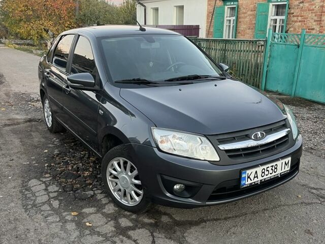 Сірий ВАЗ Гранта, об'ємом двигуна 1.6 л та пробігом 75 тис. км за 4300 $, фото 1 на Automoto.ua