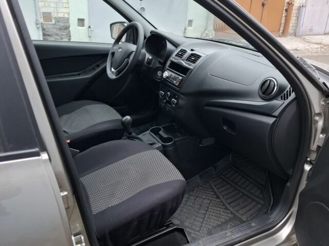 Серый ВАЗ Гранта, объемом двигателя 1 л и пробегом 23 тыс. км за 5999 $, фото 13 на Automoto.ua