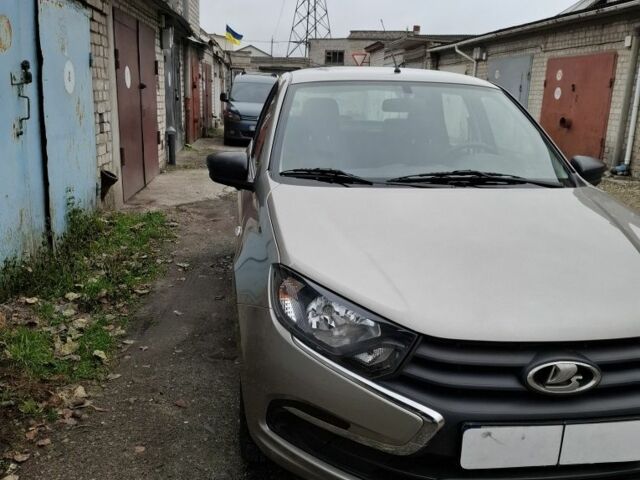 Серый ВАЗ Гранта, объемом двигателя 1 л и пробегом 23 тыс. км за 5999 $, фото 19 на Automoto.ua