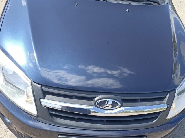 Синий ВАЗ Гранта, объемом двигателя 1.6 л и пробегом 98 тыс. км за 3100 $, фото 11 на Automoto.ua