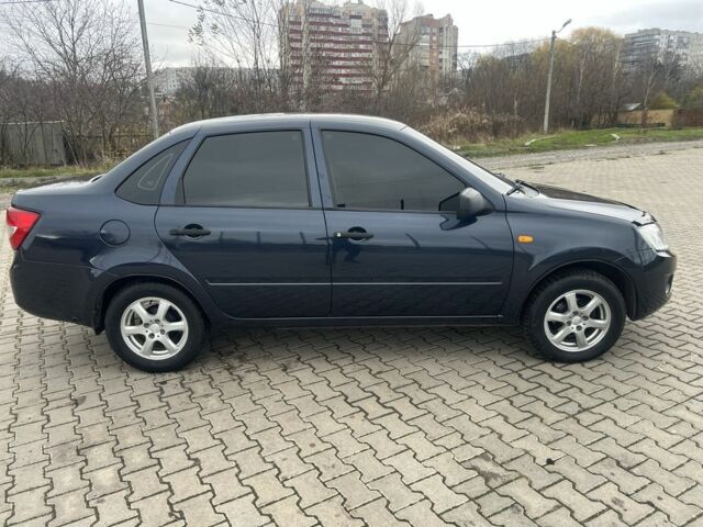 Синий ВАЗ Гранта, объемом двигателя 1.6 л и пробегом 96 тыс. км за 3800 $, фото 11 на Automoto.ua
