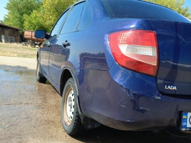 Синий ВАЗ Гранта, объемом двигателя 1.6 л и пробегом 1000 тыс. км за 2200 $, фото 5 на Automoto.ua