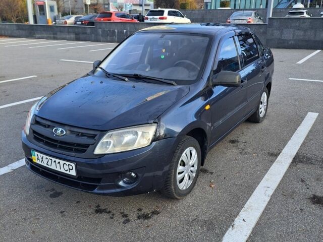 Синій ВАЗ Гранта, об'ємом двигуна 1.6 л та пробігом 267 тис. км за 1850 $, фото 1 на Automoto.ua