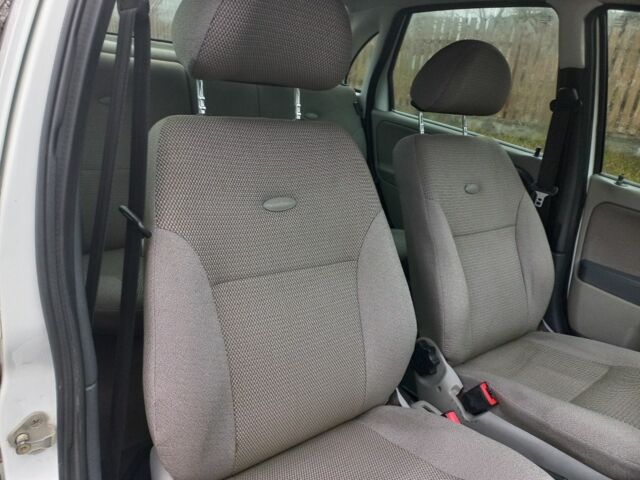 Белый ВАЗ Калина, объемом двигателя 1.6 л и пробегом 1 тыс. км за 2400 $, фото 8 на Automoto.ua