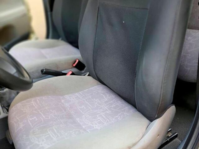 Бежевый ВАЗ Kalina, объемом двигателя 1.6 л и пробегом 93 тыс. км за 2250 $, фото 4 на Automoto.ua