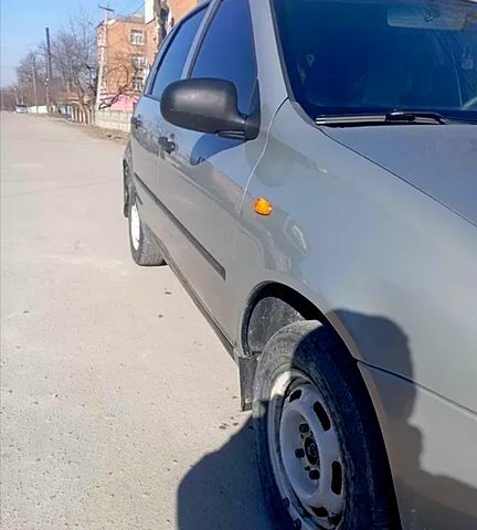 Бежевый ВАЗ Kalina, объемом двигателя 1.6 л и пробегом 195 тыс. км за 1950 $, фото 2 на Automoto.ua