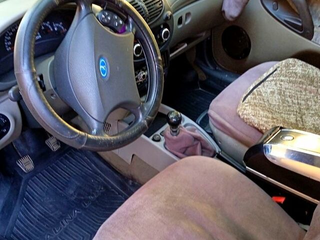 Бежевый ВАЗ Kalina, объемом двигателя 1.6 л и пробегом 149 тыс. км за 1900 $, фото 4 на Automoto.ua