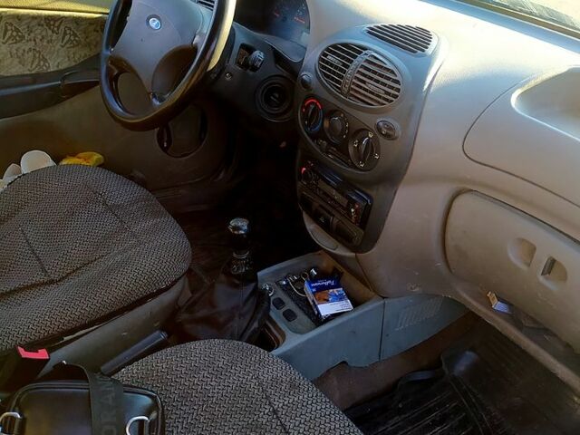 Бежевий ВАЗ Kalina, об'ємом двигуна 1.6 л та пробігом 537 тис. км за 900 $, фото 4 на Automoto.ua