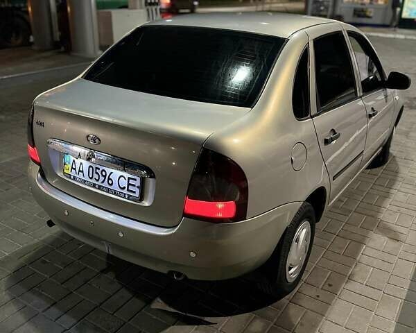 Бежевий ВАЗ Калина, об'ємом двигуна 1.6 л та пробігом 237 тис. км за 1800 $, фото 7 на Automoto.ua