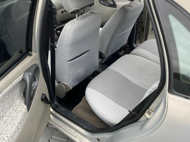 Бежевый ВАЗ Калина, объемом двигателя 0 л и пробегом 190 тыс. км за 1650 $, фото 8 на Automoto.ua