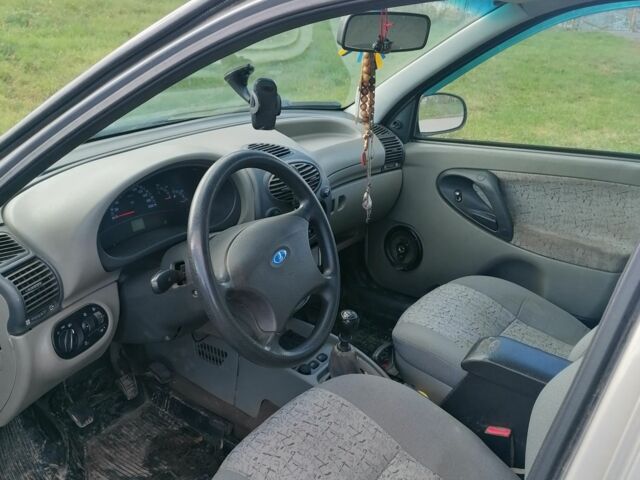 ВАЗ Калина 2006 в Виннице на Automoto.ua Бежевый ВАЗ Калина, объемом двигателя 1.6 л и пробегом 235 тыс. км за 1550 $, фото 2 на Automoto.ua