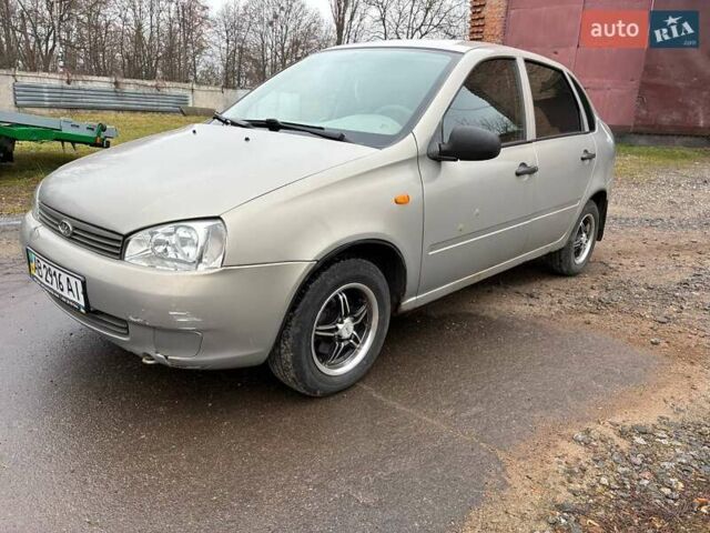 Бежевый ВАЗ Калина, объемом двигателя 1.6 л и пробегом 155 тыс. км за 1950 $, фото 1 на Automoto.ua