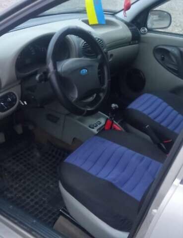 Бежевый ВАЗ Калина, объемом двигателя 1.6 л и пробегом 122 тыс. км за 2100 $, фото 2 на Automoto.ua