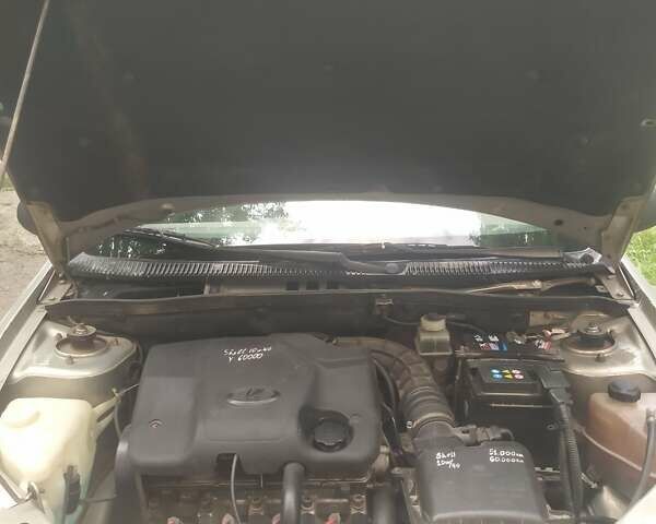 Бежевый ВАЗ Калина, объемом двигателя 1.6 л и пробегом 54 тыс. км за 2500 $, фото 5 на Automoto.ua