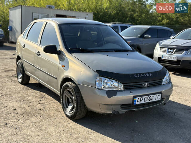 Бежевий ВАЗ Калина, об'ємом двигуна 1.6 л та пробігом 180 тис. км за 1550 $, фото 1 на Automoto.ua