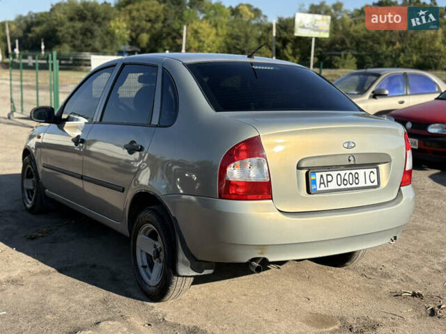 Бежевий ВАЗ Калина, об'ємом двигуна 1.6 л та пробігом 180 тис. км за 1550 $, фото 3 на Automoto.ua