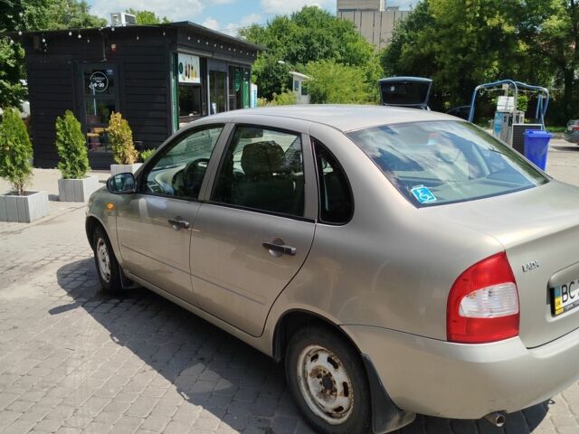 Бежевий ВАЗ Калина, об'ємом двигуна 1.6 л та пробігом 87 тис. км за 2300 $, фото 3 на Automoto.ua