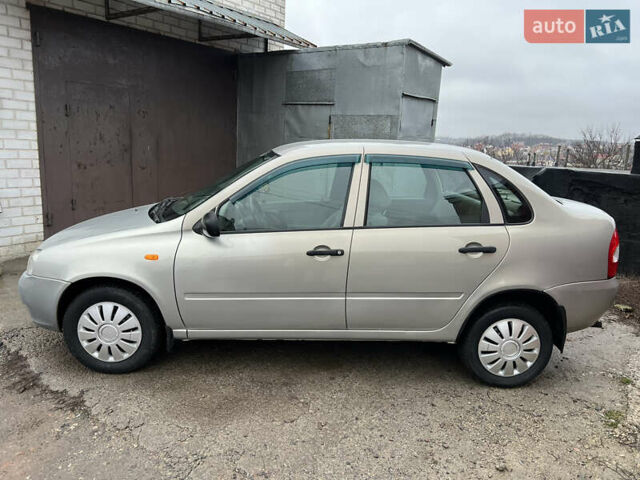 Бежевый ВАЗ Калина, объемом двигателя 1.6 л и пробегом 137 тыс. км за 1900 $, фото 1 на Automoto.ua