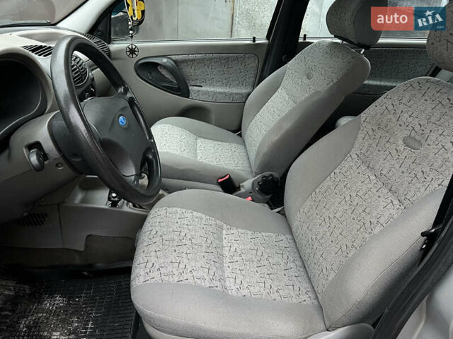 Бежевый ВАЗ Калина, объемом двигателя 1.6 л и пробегом 137 тыс. км за 1900 $, фото 12 на Automoto.ua