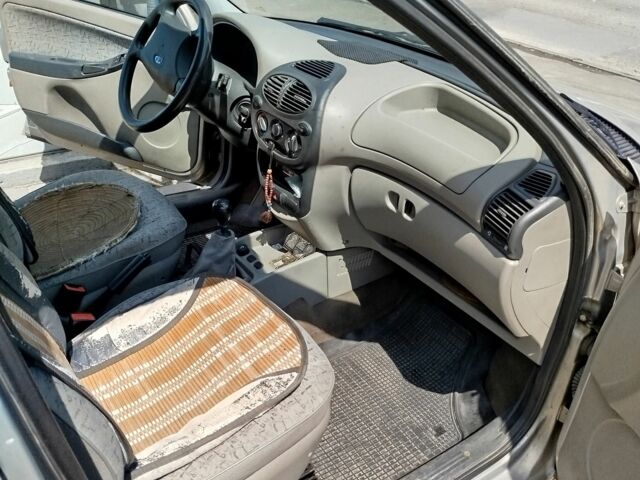 Бежевий ВАЗ Калина, об'ємом двигуна 1.6 л та пробігом 87 тис. км за 2300 $, фото 13 на Automoto.ua