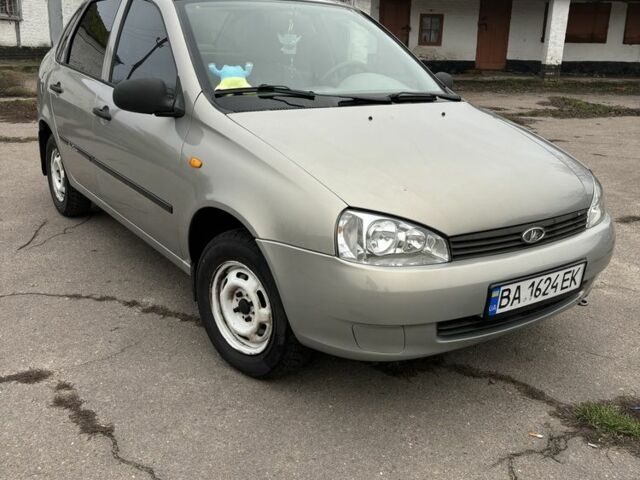 Бежевий ВАЗ Калина, об'ємом двигуна 1.6 л та пробігом 112 тис. км за 2750 $, фото 1 на Automoto.ua