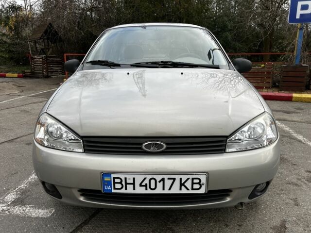 Бежевый ВАЗ Калина, объемом двигателя 1.6 л и пробегом 100 тыс. км за 2600 $, фото 7 на Automoto.ua