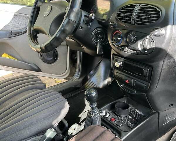 Бежевый ВАЗ Калина, объемом двигателя 1.6 л и пробегом 328 тыс. км за 2500 $, фото 6 на Automoto.ua