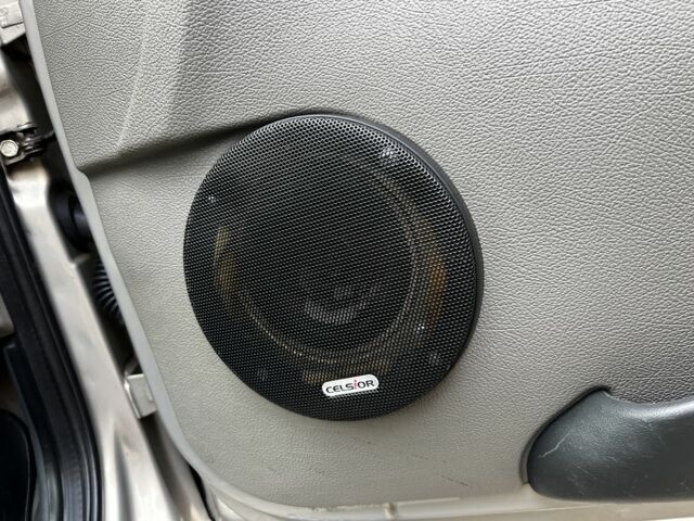 Бежевый ВАЗ Калина, объемом двигателя 1.6 л и пробегом 100 тыс. км за 2600 $, фото 22 на Automoto.ua