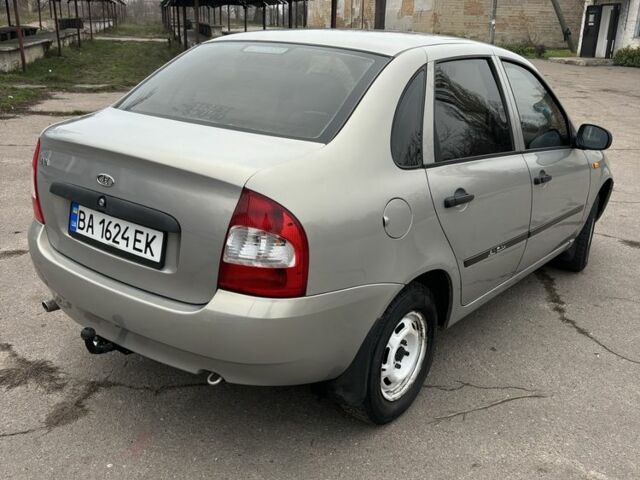 Бежевий ВАЗ Калина, об'ємом двигуна 1.6 л та пробігом 112 тис. км за 2750 $, фото 3 на Automoto.ua