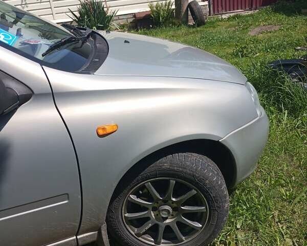 Бежевий ВАЗ Калина, об'ємом двигуна 1.6 л та пробігом 100 тис. км за 2000 $, фото 8 на Automoto.ua