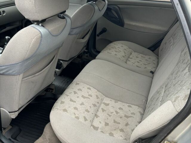 Бежевий ВАЗ Калина, об'ємом двигуна 1.6 л та пробігом 112 тис. км за 2750 $, фото 9 на Automoto.ua