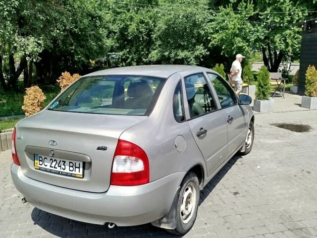 Бежевий ВАЗ Калина, об'ємом двигуна 1.6 л та пробігом 87 тис. км за 2300 $, фото 5 на Automoto.ua