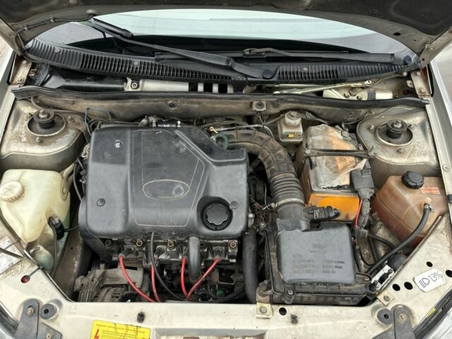 Бежевий ВАЗ Калина, об'ємом двигуна 1.6 л та пробігом 112 тис. км за 2750 $, фото 13 на Automoto.ua