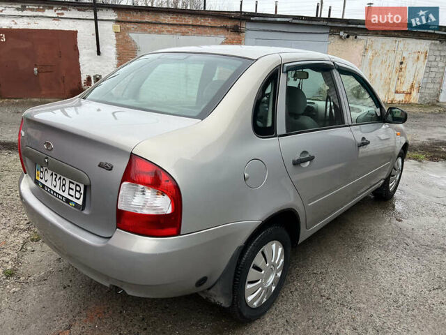 Бежевый ВАЗ Калина, объемом двигателя 1.6 л и пробегом 137 тыс. км за 1900 $, фото 4 на Automoto.ua