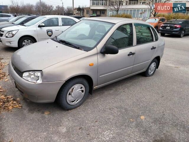 Бежевый ВАЗ Калина, объемом двигателя 1.6 л и пробегом 105 тыс. км за 1600 $, фото 1 на Automoto.ua