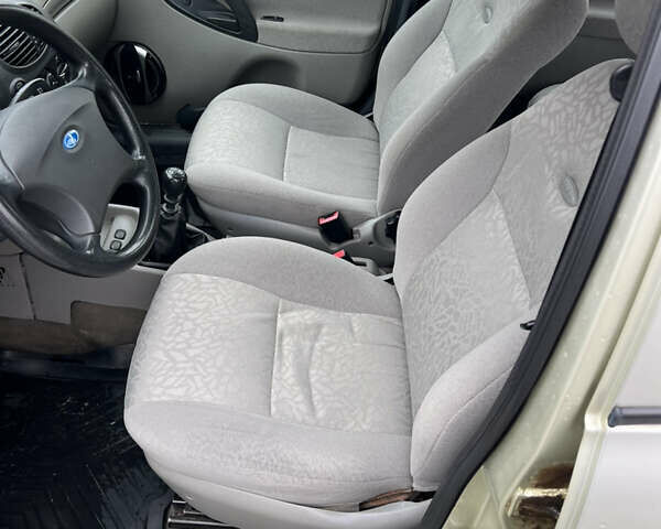 Бежевый ВАЗ Калина, объемом двигателя 1.4 л и пробегом 81 тыс. км за 2150 $, фото 22 на Automoto.ua