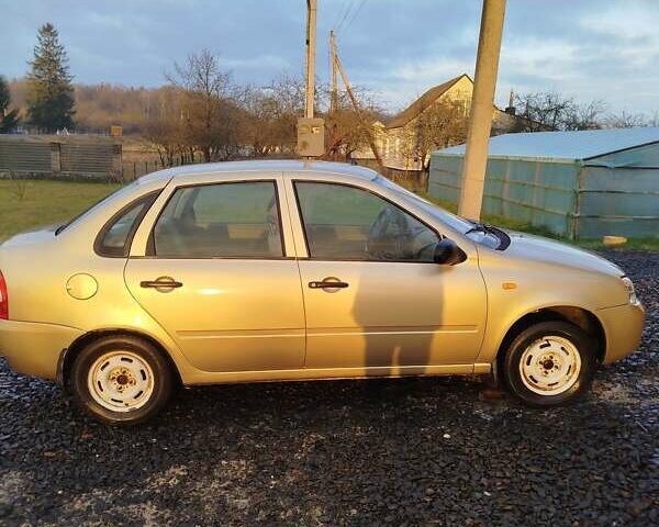 Бежевый ВАЗ Калина, объемом двигателя 1.6 л и пробегом 110 тыс. км за 2280 $, фото 4 на Automoto.ua