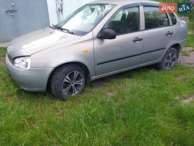 Бежевий ВАЗ Калина, об'ємом двигуна 1.39 л та пробігом 192 тис. км за 1750 $, фото 5 на Automoto.ua