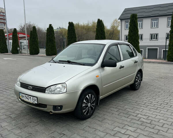 Бежевый ВАЗ Калина, объемом двигателя 1.4 л и пробегом 81 тыс. км за 2150 $, фото 3 на Automoto.ua