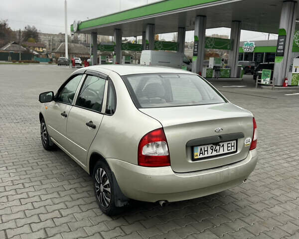 Бежевый ВАЗ Калина, объемом двигателя 1.4 л и пробегом 81 тыс. км за 2150 $, фото 6 на Automoto.ua