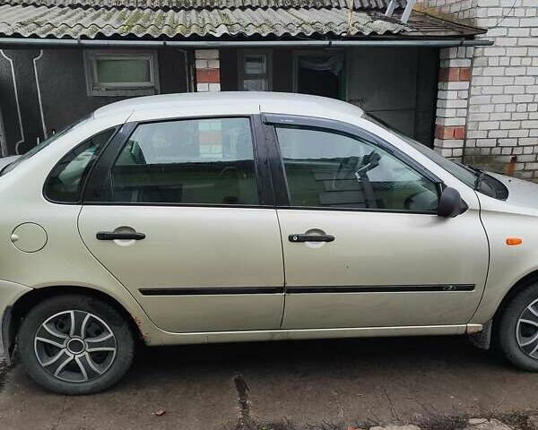 Бежевый ВАЗ Калина, объемом двигателя 1.6 л и пробегом 160 тыс. км за 1850 $, фото 6 на Automoto.ua