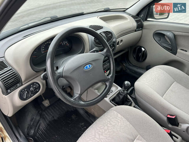 Бежевый ВАЗ Калина, объемом двигателя 1.4 л и пробегом 81 тыс. км за 2150 $, фото 23 на Automoto.ua