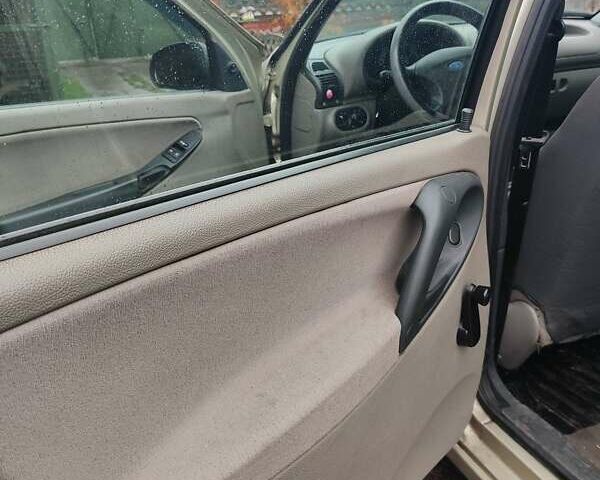 Бежевый ВАЗ Калина, объемом двигателя 1.6 л и пробегом 160 тыс. км за 1850 $, фото 23 на Automoto.ua