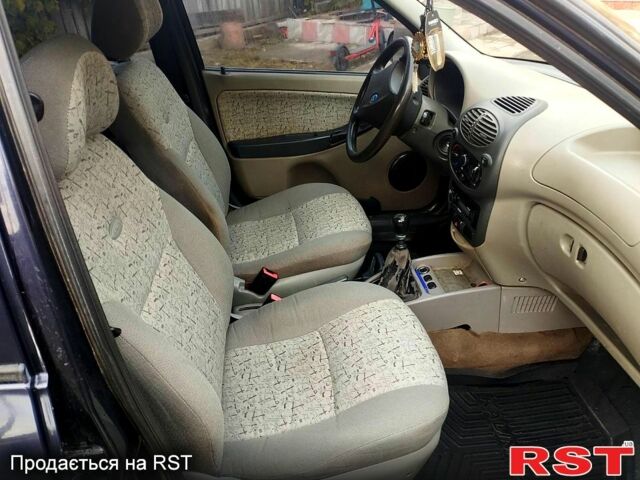 Черный ВАЗ Kalina, объемом двигателя 1.6 л и пробегом 250 тыс. км за 1450 $, фото 5 на Automoto.ua